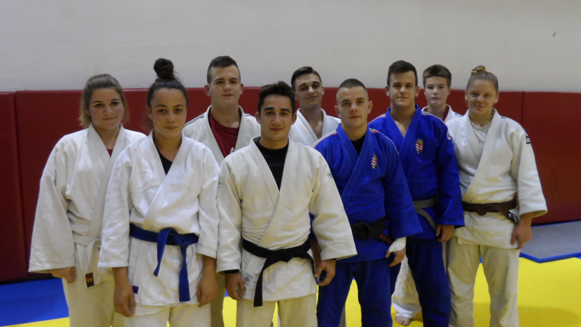 Balog Veronika: M.K.I., Mucsi Maja: O.B.I., Holló László, Cseh Márk: O.B.III., Németh Tamás: O.B.V., Szabó Csaba: O.B.I., Holló Dani, Cigány Zsombor: -, Lőrinc Renáta: O.B. I.