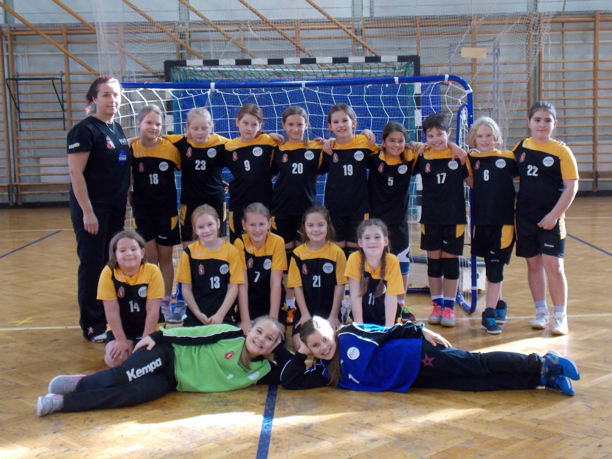Az U9-es leány kézilabdacsapat